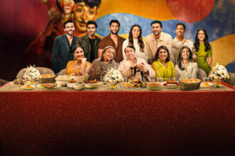 Jantando com a Família Kapoor